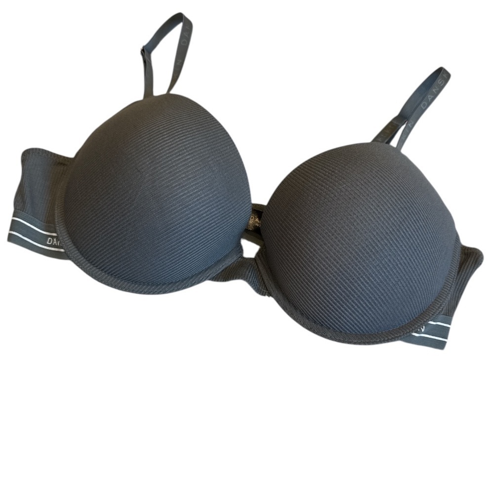Danskin Soft Lift Gray Bra Size 38C